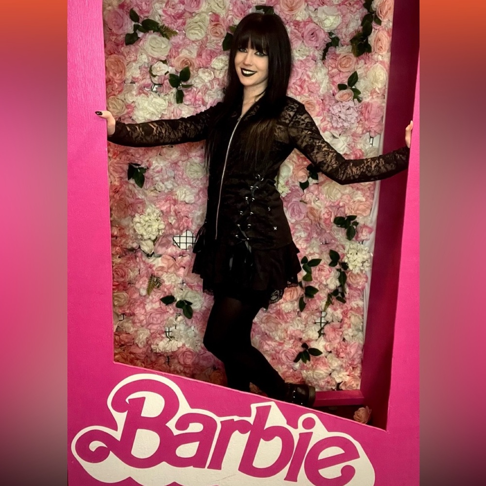 Kitty’s Live Show Flyer - Picture 4 of 16